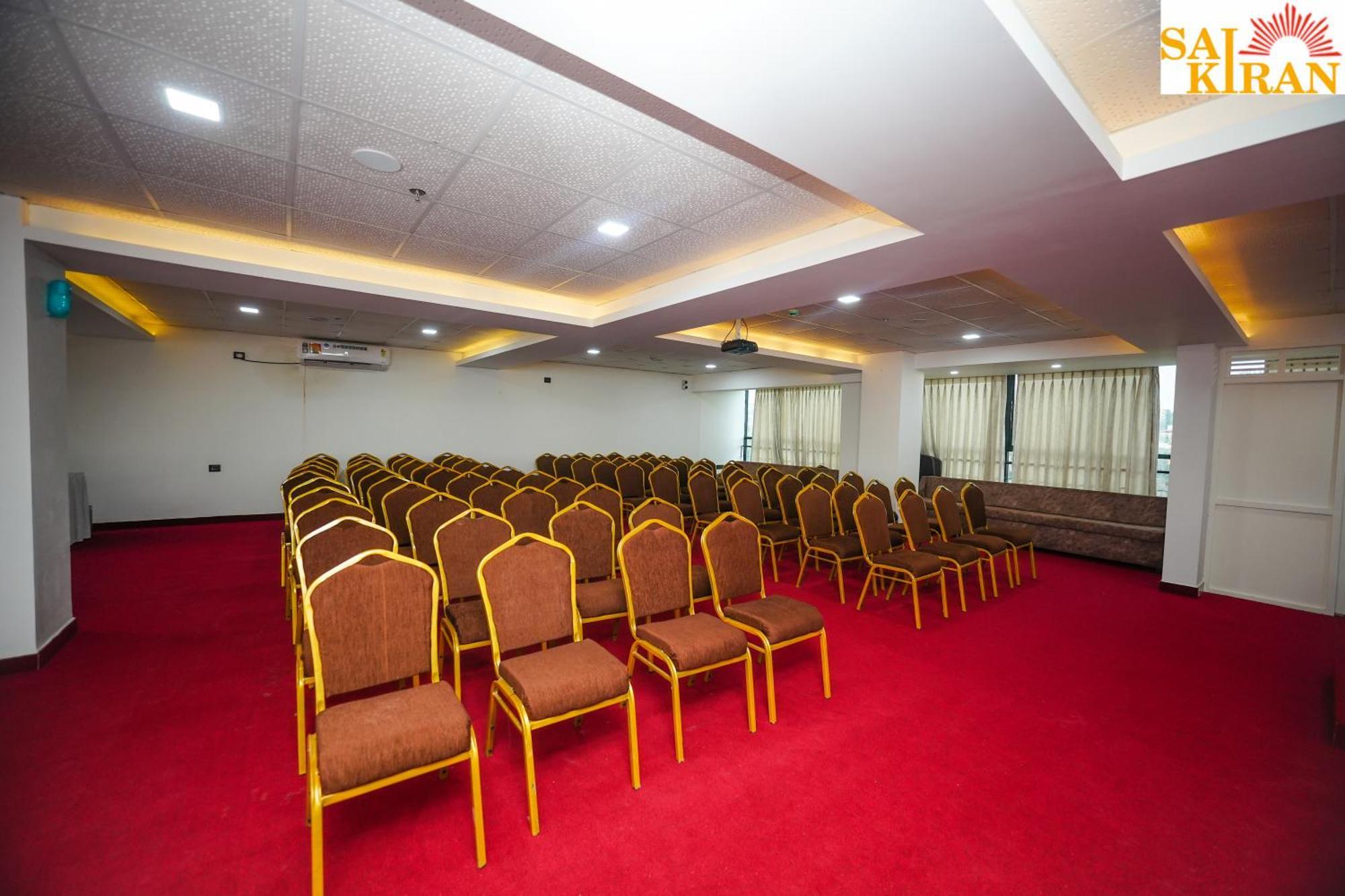 Saikiran Hotel 马普萨 外观 照片
